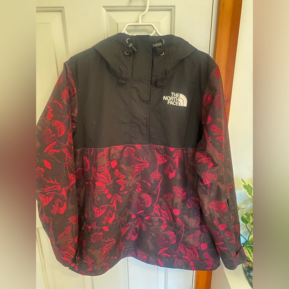 The note face ski jacket